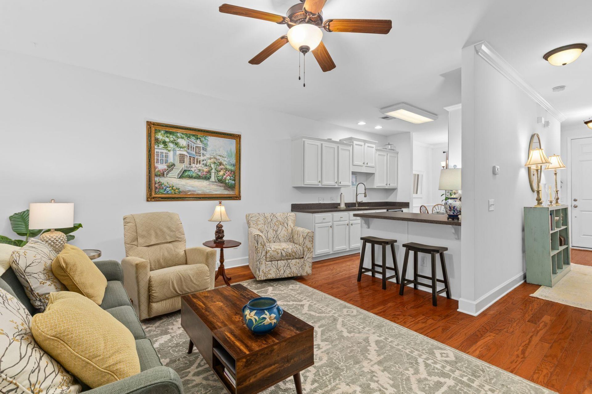 2388 Kings Gate Lane Photo 16
