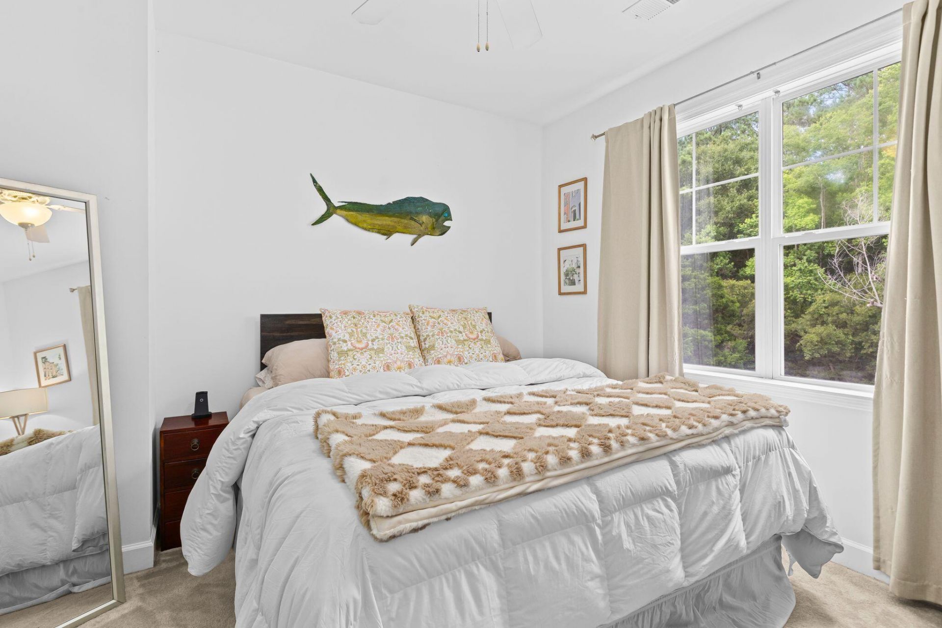 2388 Kings Gate Lane Photo 4