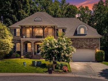 8227 Cushing Street, Raleigh, NC 27613