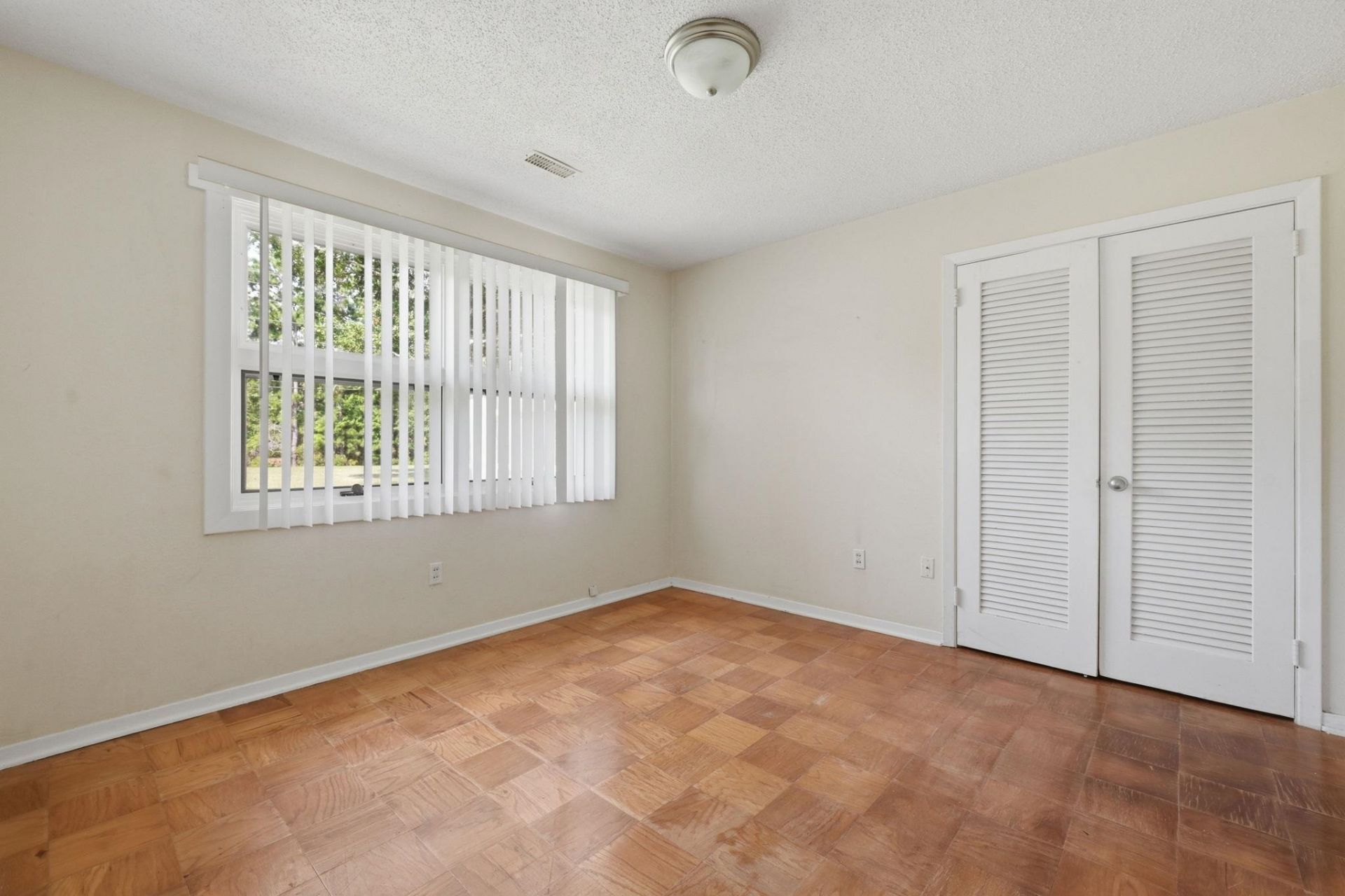 3841 Spruce Dr. Photo 18