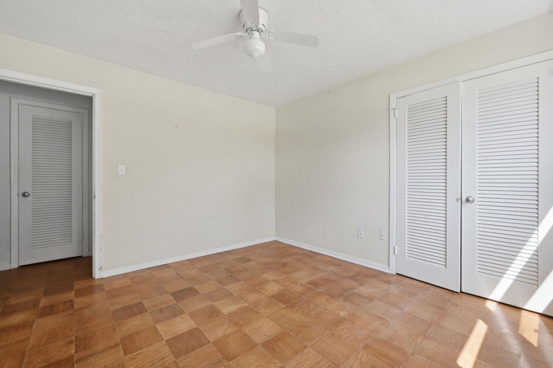 3841 Spruce Dr. Photo 21