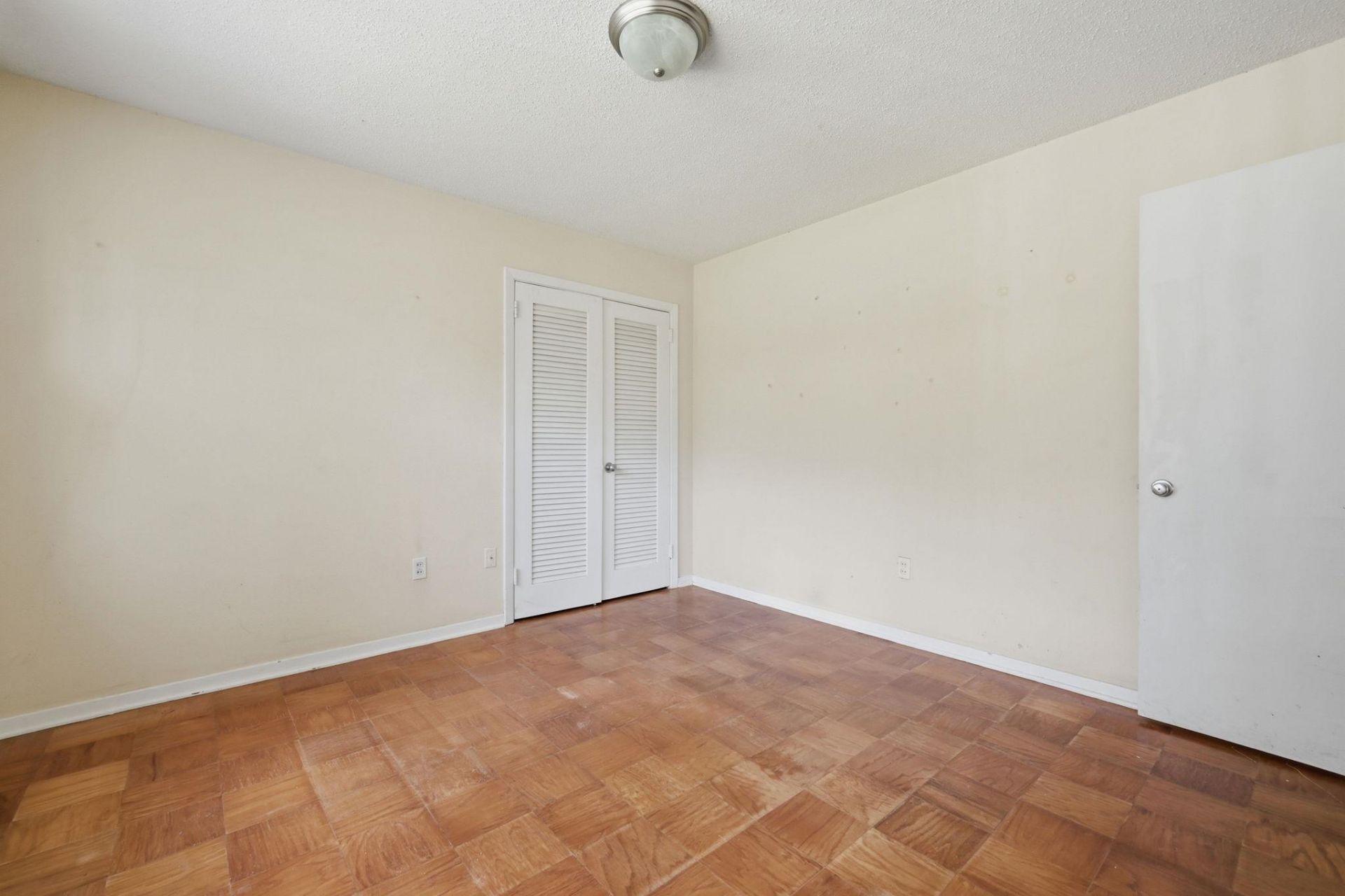 3841 Spruce Dr. Photo 23