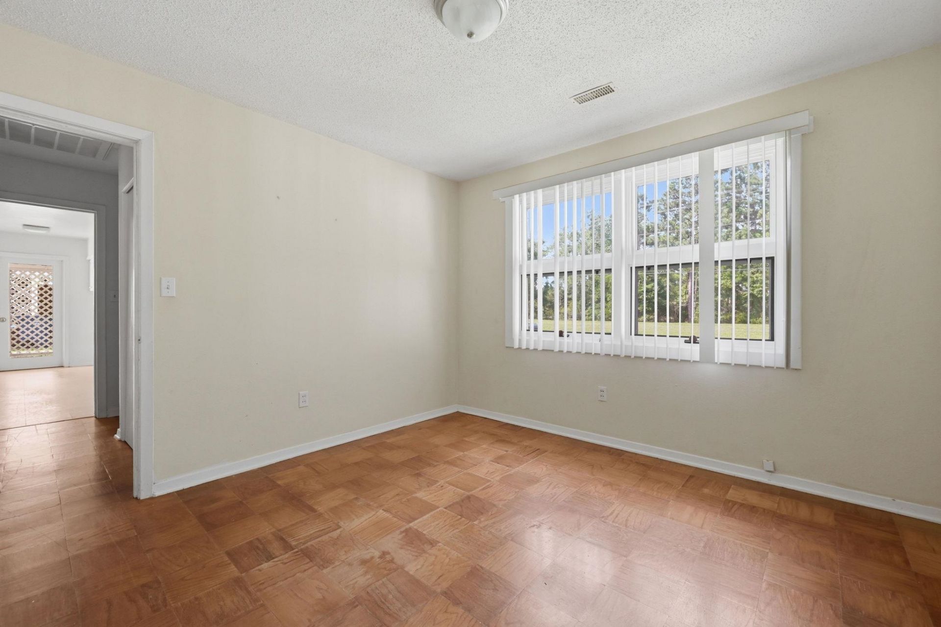 3841 Spruce Dr. Photo 24