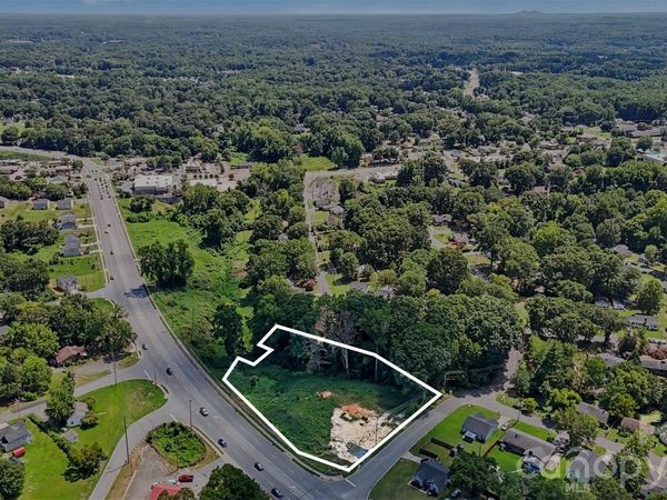 415 White Street , Gastonia, NC 28052