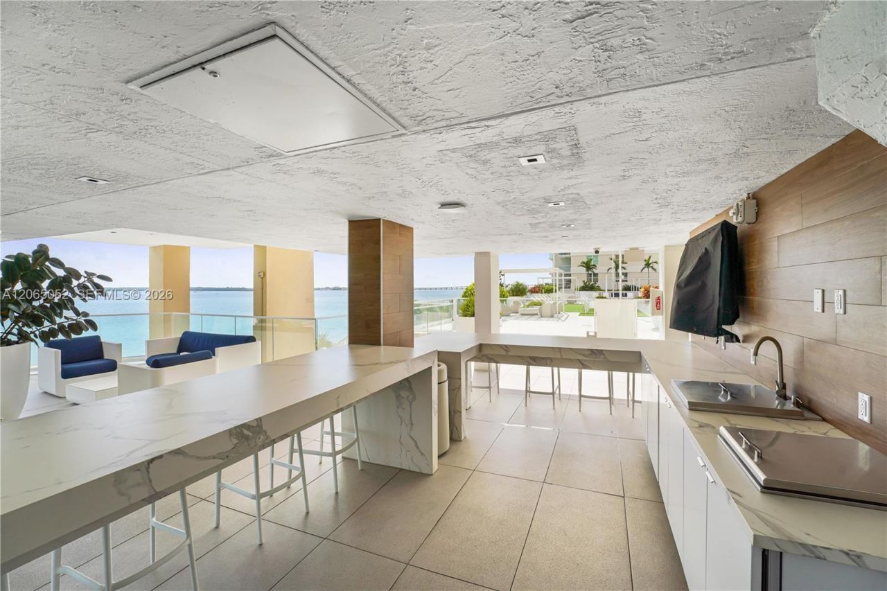 770 Claughton Island Dr , Unit 808, Miami, FL 33131 Photo