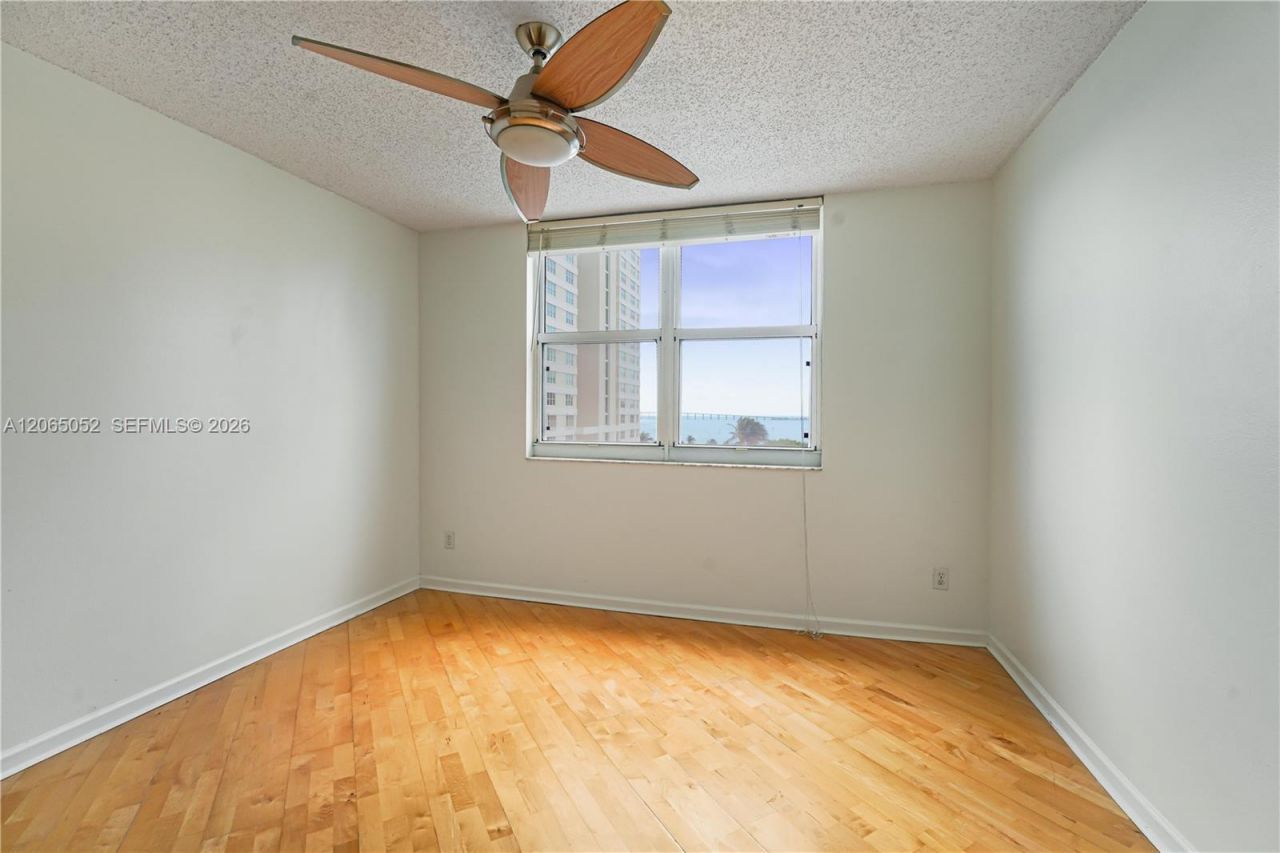 770 Claughton Island Dr , Unit 808, Miami, FL 33131 Photo