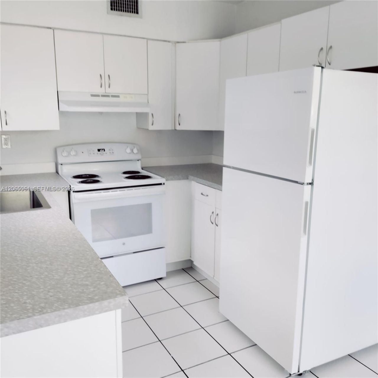 123-125 SW 19th Ave 1-3, Fort Lauderdale, FL 33312 Photo