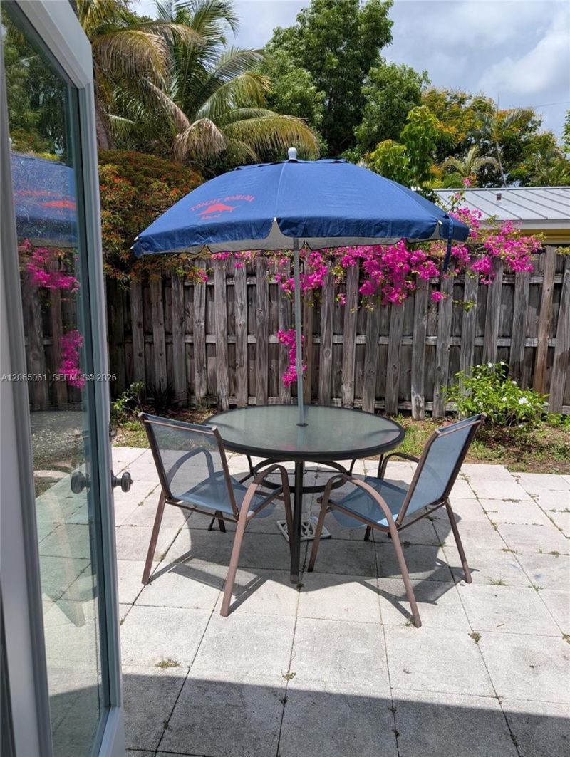 123-125 SW 19th Ave 1-3, Fort Lauderdale, FL 33312 Photo