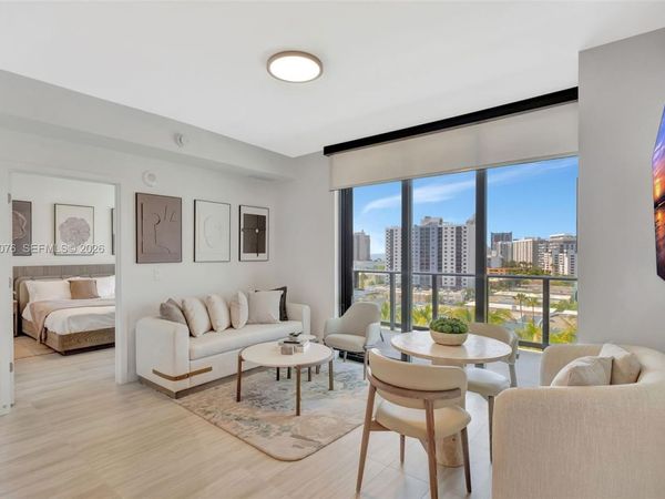 580 72nd St , Unit 808, Miami Beach, FL 33141