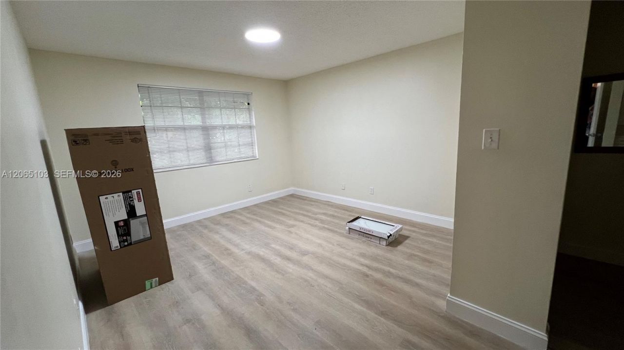 11277 W Atlantic Blvd, Unit 304, Coral Springs, FL 33071 Photo