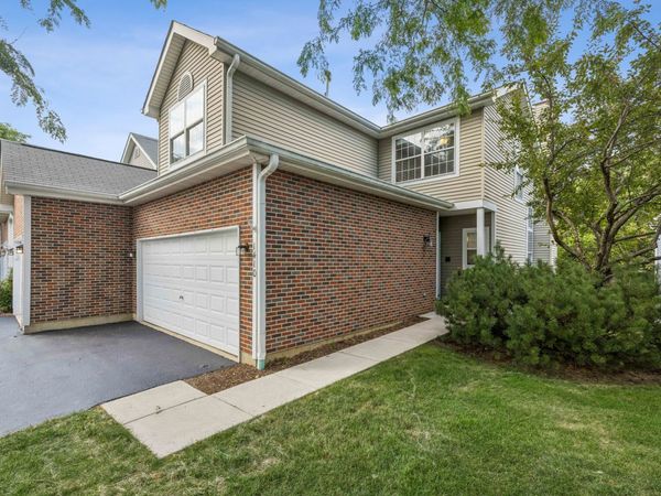 1410 Grandview Court , Unit 1410, Algonquin, IL 60102