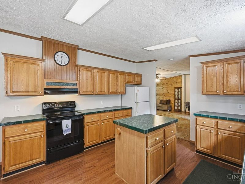 1621 Kress Road, Pike Twp, OH 45154 Photo 11