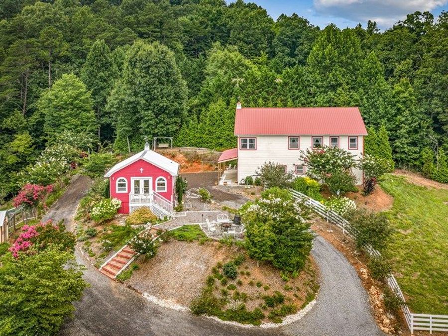 Property Image 4