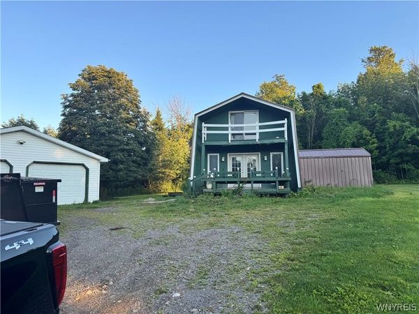 4194 Fullington Road , Attica, NY 14011