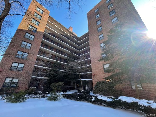 35-31 85 Street , Unit 8L, Jackson Heights, NY 11372