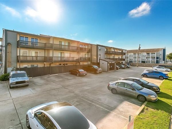 2301 EDENBORN Avenue, Unit 507, Metairie, LA 70001