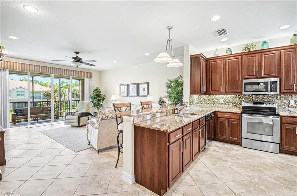 6541 Monterey Pt, Unit 54202, Naples, FL 34105 Photo