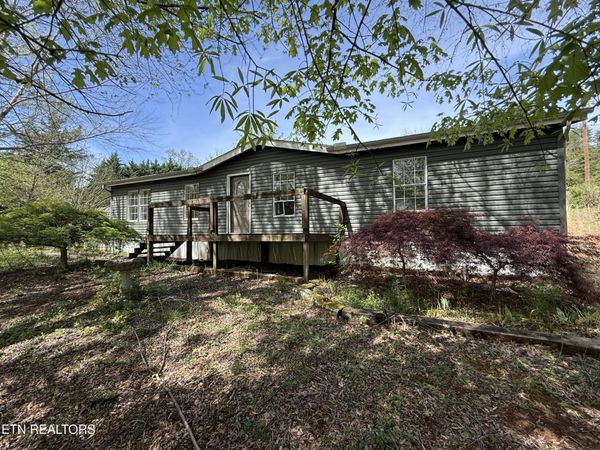 947 N Old Grey Ridge Rd, Maryville, TN 37801