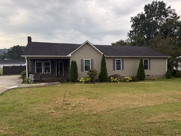 108 S Liner Street, Rossville, GA 30741