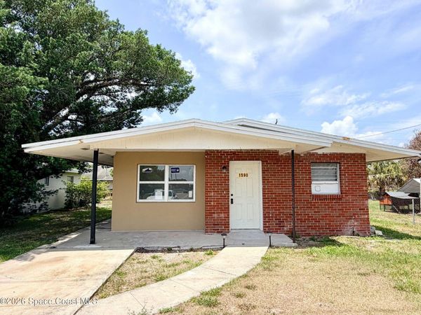 1590 S Deleon Avenue , Titusville, FL 32780