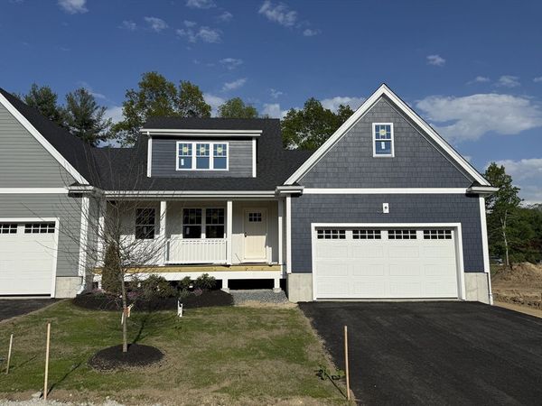 3 Harlow Brook Way, Unit 3, Duxbury, MA 02332