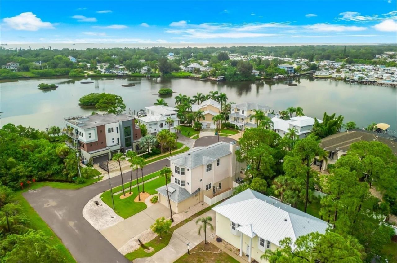 1700 Oyster Point Way, Palm Harbor, FL 34683 Photo