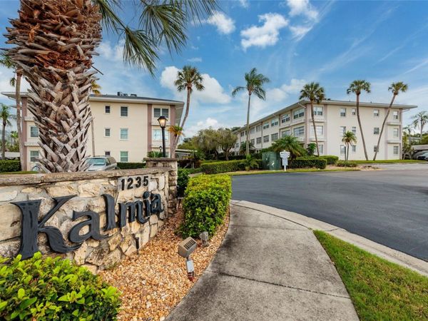 1235 S HIGHLAND AVENUE , Unit 2-301, CLEARWATER, FL 33756