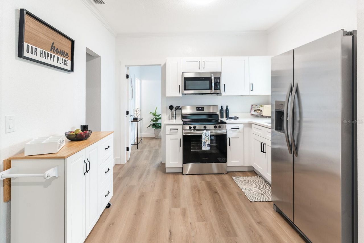 4324 Emerson Avenue S, Saint Petersburg, FL 33711 Photo