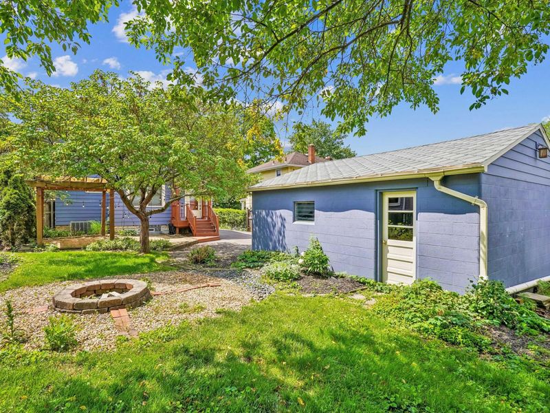 94 Acton Road , Columbus, OH 43214 Photo 5