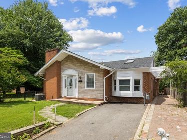 202 S CHERRY STREET , FALLS CHURCH, VA 22042