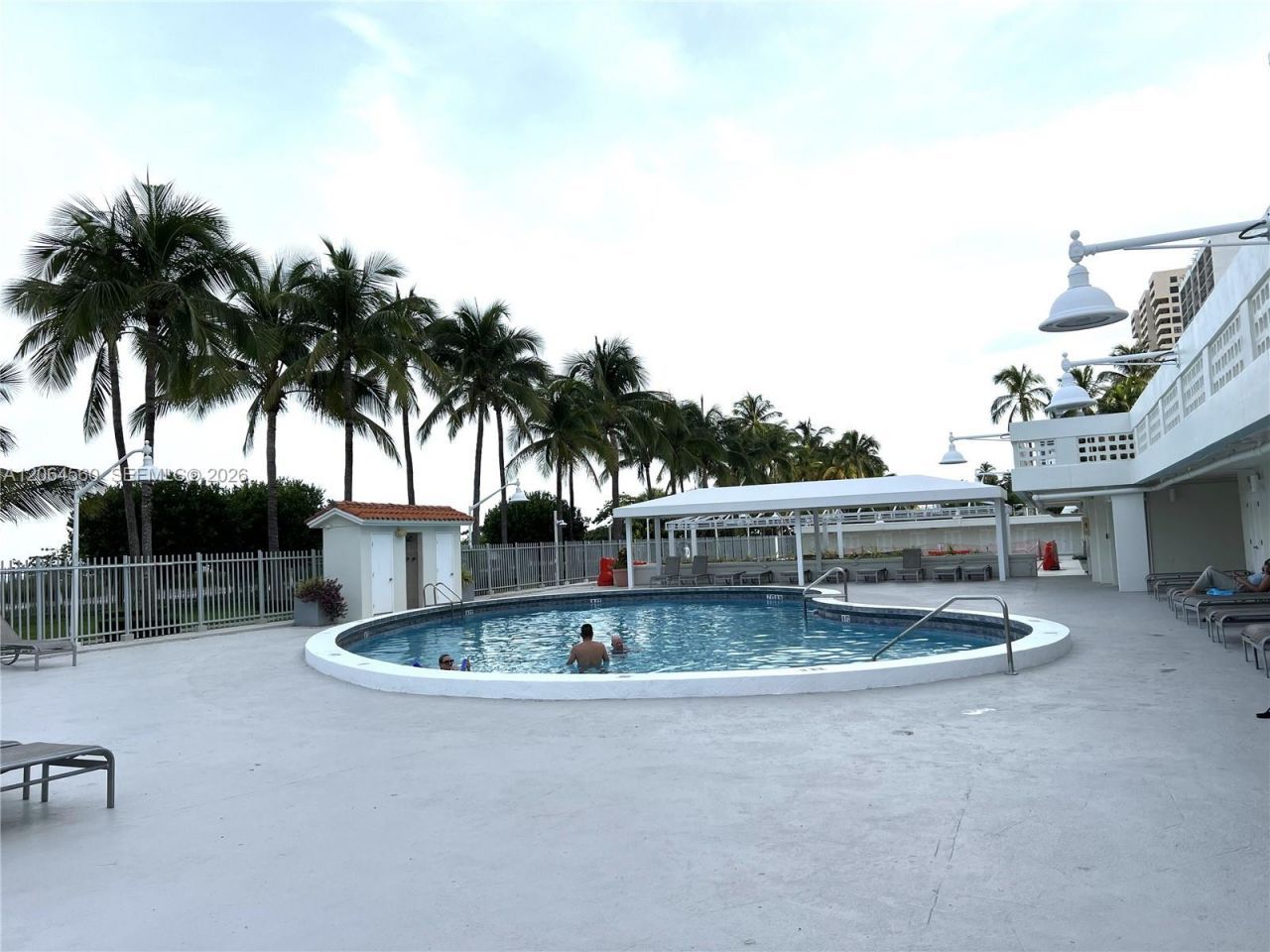 2899 Collins Ave, Unit 610, Miami Beach, FL 33140 Photo