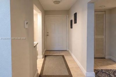 652 NW 3rd St, Unit 305, Miami, FL 33128 Photo
