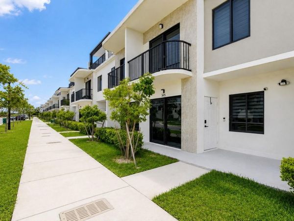 26175 SW 145th Ct, Homestead, FL 33032