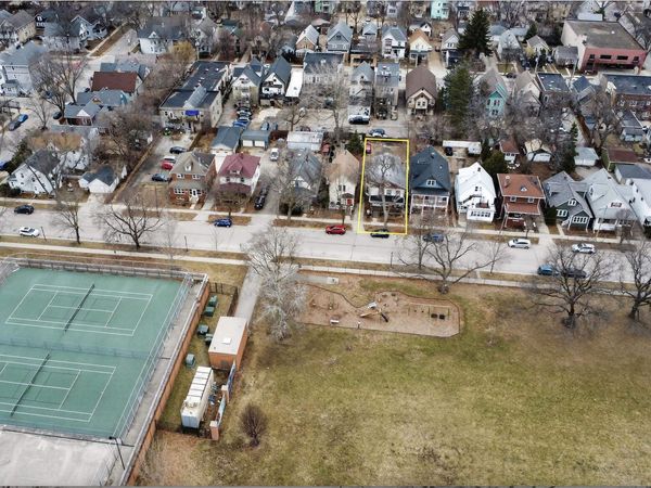 828 E Dayton Street, Madison, WI 53703