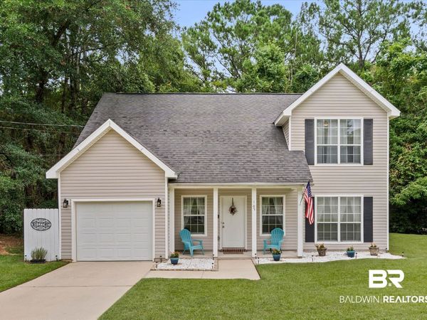 105 Donna Cir, Daphne, AL 36526