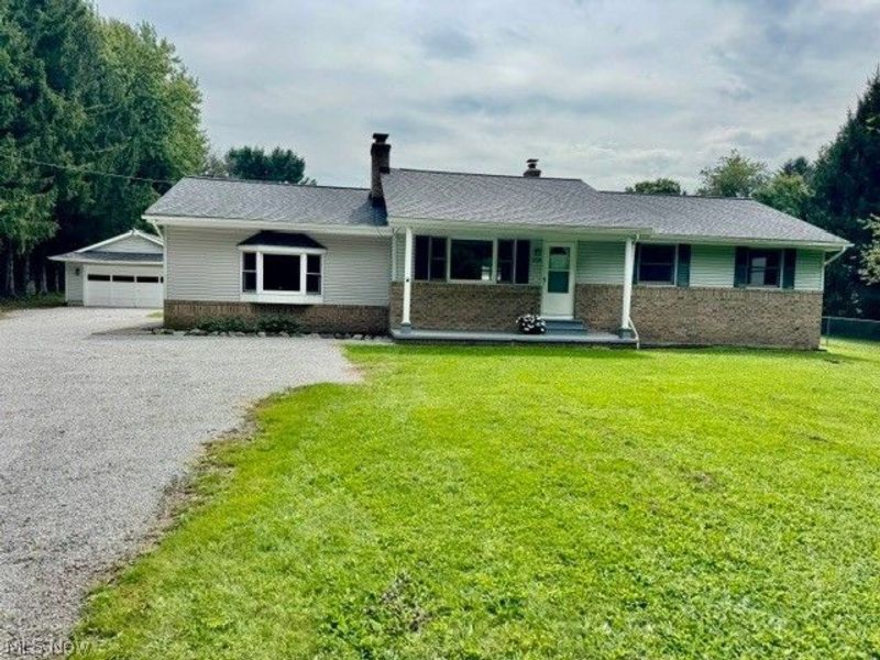 5326 Pioneer Trail, Mantua, OH 44255 Photo 2