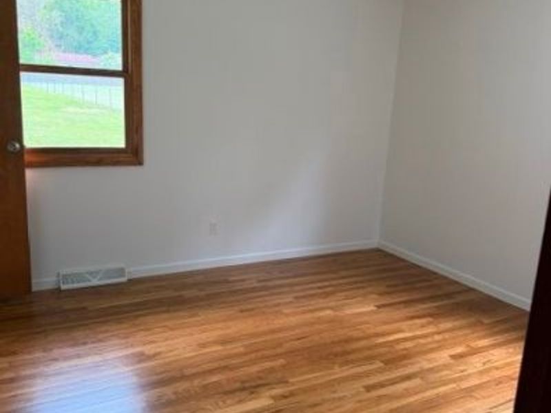 5326 Pioneer Trail, Mantua, OH 44255 Photo 5
