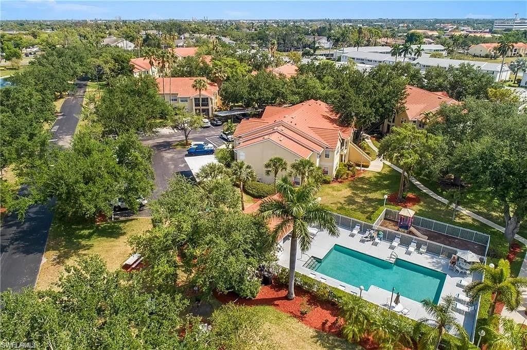 12730 Equestrian Cir , Unit 2806, Fort Myers, FL 33907 Photo