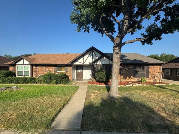1120 Highpoint Road, Bedford, TX 76022