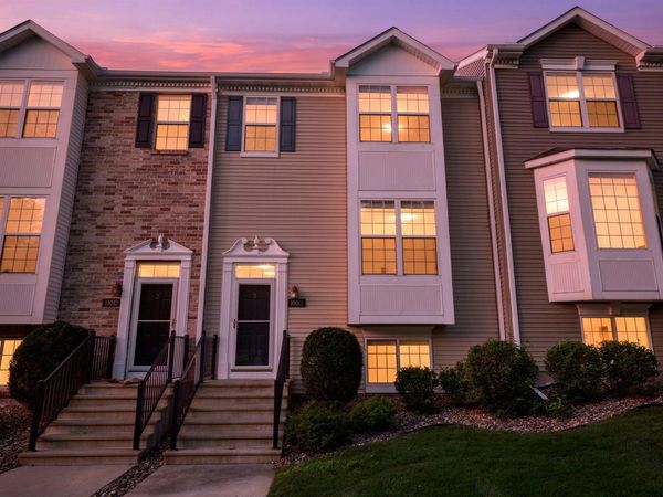 10015 Liatris Lane, Eden Prairie, MN 55347