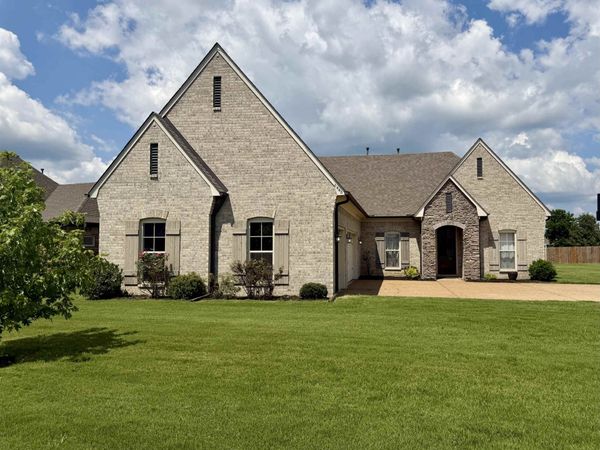 6446 ANGLIA VALLEY DR, Arlington, TN 38002