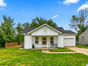 129 N Stark Street, Bennington, NE 68007