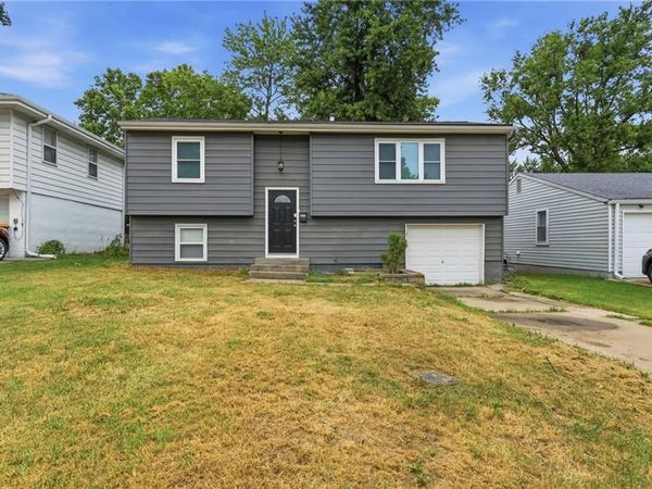 4912 N Smalley Avenue, Kansas City, MO 64119