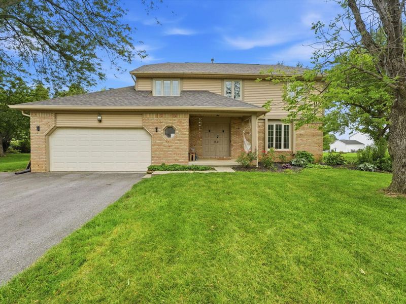 9955 Hounsdale Drive, Pickerington, OH 43147 Photo 1