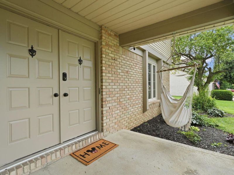 9955 Hounsdale Drive, Pickerington, OH 43147 Photo 3