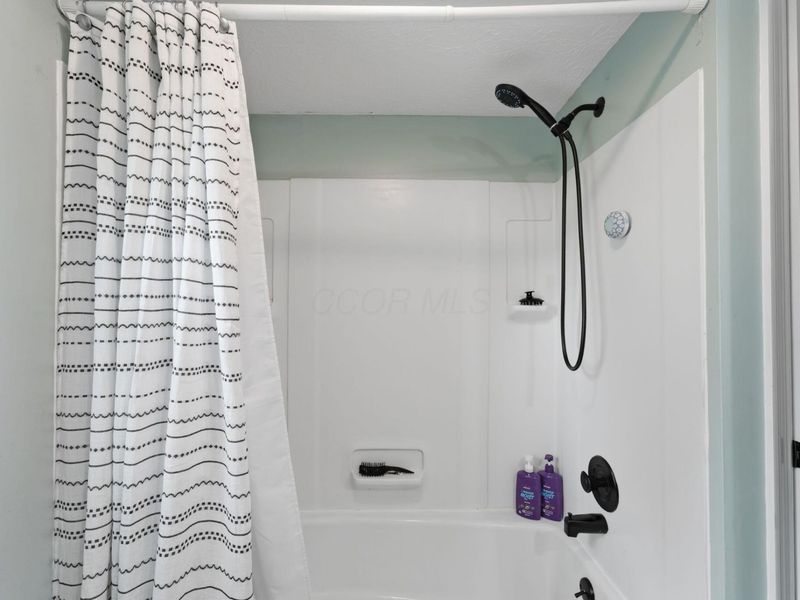 9955 Hounsdale Drive, Pickerington, OH 43147 Photo 31