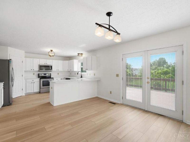 7861 Winding Creek Court, Deerfield Twp., OH 45040 Photo 10