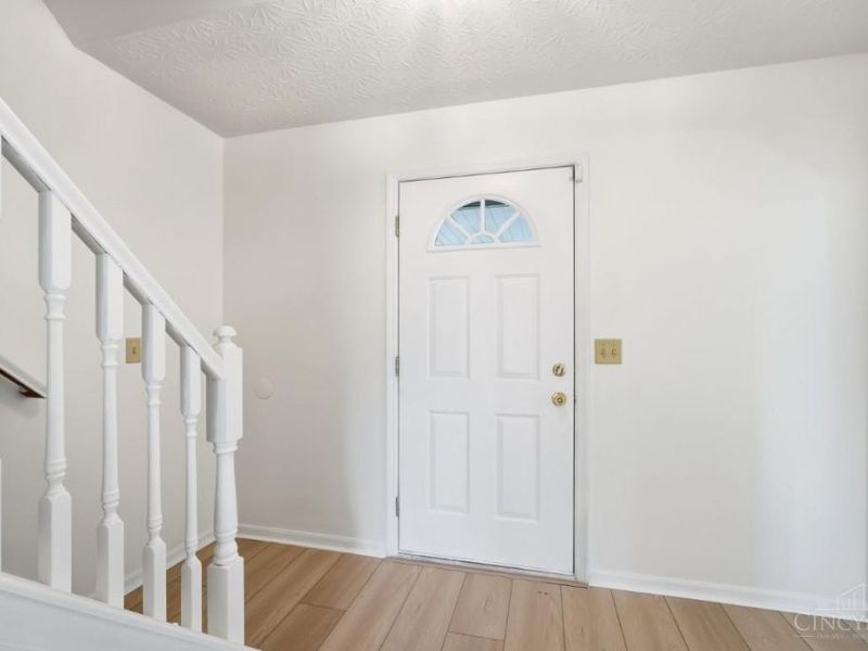 7861 Winding Creek Court, Deerfield Twp., OH 45040 Photo 5