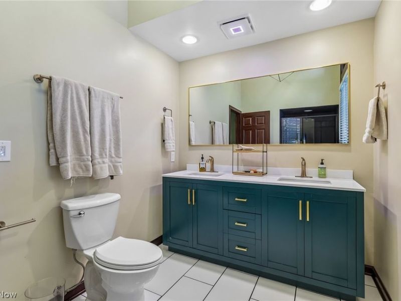 10 Hidden Valley Drive , Unit 10, Rocky River, OH 44116 Photo 33