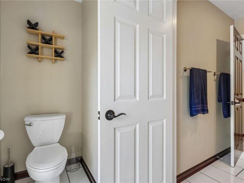 10 Hidden Valley Drive , Unit 10, Rocky River, OH 44116 Photo 42